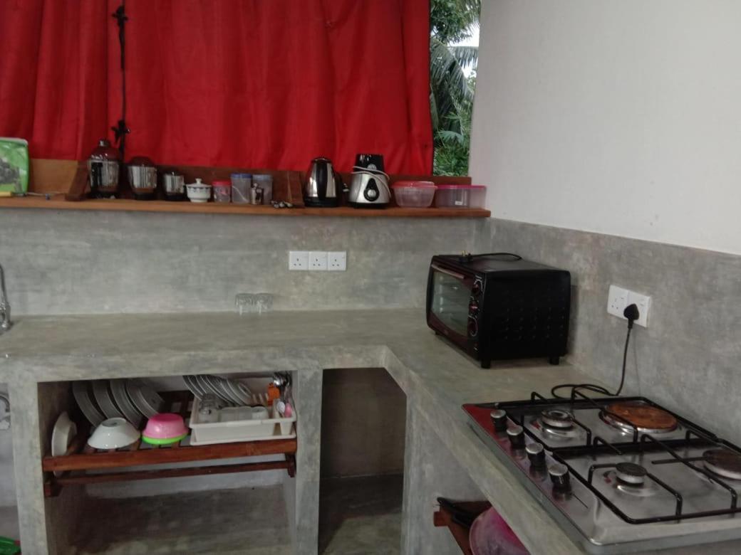 Sunny Mound Unawatuna Close By Sri Yoga Shala Zimmer foto